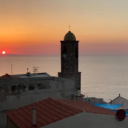 La Casa Rosa Castelsardo