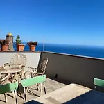 La Casa Rosa *