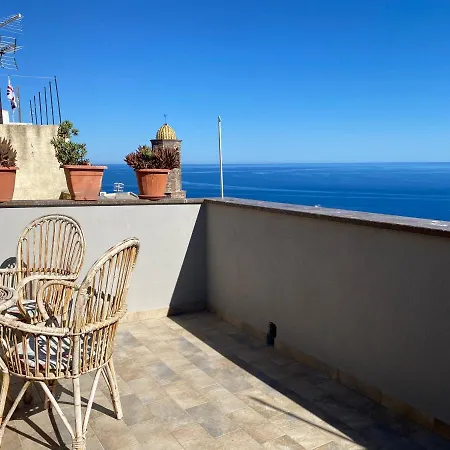 La Casa Rosa Feriehus *