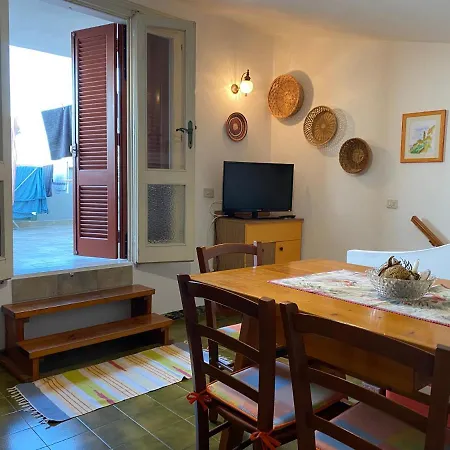 Feriehus La Casa Rosa Castelsardo